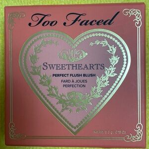 Too Faced the perfect peach blush for any skin tone any time of year Belgium